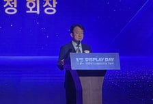 이청 회장 "LCD 뼈아픈 경험 되풀이 할 수 없어…산학연 '원팀' 돼야"