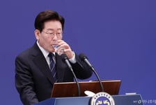 李대통령 "김승원 법무장관 임명 결론 못내…국민 눈높이 신중히 고려"