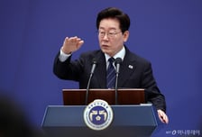 李대통령 "정책실장 인선 고심 중…사회정책 강화 지적도"