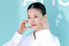 "국민 첫사랑은 어디에?"...'올백' 수지, 엇갈린 반응