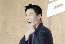 "두산 베어스의 오랜 팬으로서..." 배우 진선규 잠실야구장 마운드 오른다, 23일 두산 홈 경기 KIA전 시구