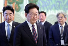 [속보]李대통령, 강훈식 사의에 "어떻게 할지 결정 못해"
