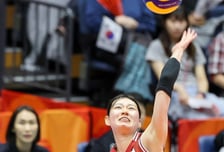 韓 여자배구, 日에 셧아웃 당했다! 12년 만의 AG 결승행 좌절→태국과 동메달 두고 다툰다 [아이치 나고야 AG]