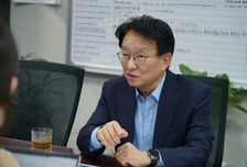 권칠승 "단절 아닌 연결...돌봄 민주주의의 출발점"