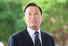 이정현 검찰총장 대행 "이 대통령 공소취소, 진상조사 결과 살펴봐야"