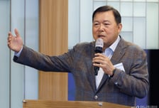 황각규 고문 "청년 창업가들, 화려함 보다 실리 추구해야"