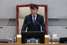 남종섭 경기도의장, 추경 지연 사과…"예산 복원 이유 다시 살펴달라"