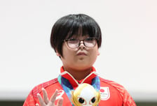 '역대 AG 최연소 金' 11세 日초등생, 포커페이스 보소! "표정 바꾸기 부끄러워→속으론 엄청 기뻐" [아이치 나고야 AG]
