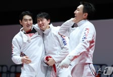 아! '19:10→42:43' 男에페, 9점 리드 못 지키고 카자흐에 통한의 패배... 12년 만에 금메달 놓쳤다 [아이치 나고야 AG]
