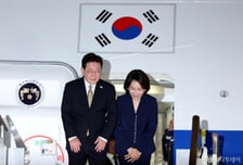 李대통령, 미·멕시코 순방 마치고 귀국…기자단 차담회 소통도