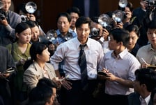 육영수 암살 배후가 박정희?…'암살자(들)' 음모론에 정치권 발칵