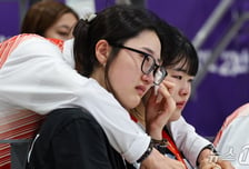 "너무 속상해서 울었어요" 사격 0점 '충격 실수' 여파, 결국 눈물바다 된 女 사격 권총 25m [도요타 현장]