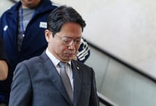 잇따라 고발인 조사…경찰, 김승원 '신약 청탁 의혹' 수사 속도