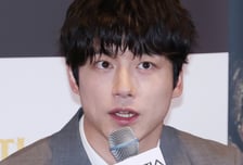 결혼 10일 만에 경찰 출동…'양다리 논란' 사카구치 켄타로, 또 무슨 일