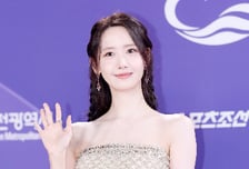 소녀시대 윤아 옆 웬 남자가...AI '임신 사진'에 소속사 칼 뺐다