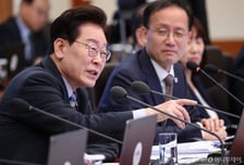 李대통령 "한중 정상회담 후 수출 급격히 증가…순방 사후관리 잘 해야"