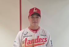 "세 걸음만 걸어도 숨이 안 쉬어졌다" 심장 수술 딛고 돌아온 '고교 최고 중견수', 1249일 만에 첫 멀티히트로 다시 뛴다