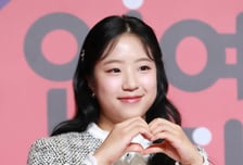 탁구 국가대표 신유빈, 네팔 홍수 피해 구호에 5천만원 기부 "요헤미티 광고모델료 일부 기탁"
