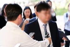 제넨셀 창업자, 2심서 징역 4년 법정구속…"김승원 통해 청탁 명백"