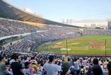 [공식발표] '703→684경기' 또 줄였다! KBO 2년 연속 1200만 관중... 역대 최다관중도 24만 남았다