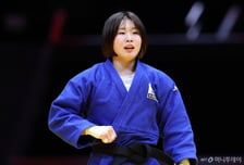 '독립운동가 후손' 유도 허미미 '금메달'...일본 하늘에 태극기 걸었다