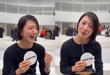 "주름 지우느라 얼마나 힘들까" 김희애 우아한 무보정