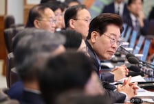李대통령 "무극파 선동, 개혁성과 독차지하겠다는 이기심에서 비롯"