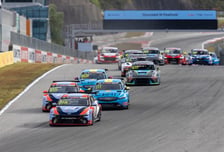 현대차, '더 뉴 아반떼 N TCR' 월드투어 5라운드 우승