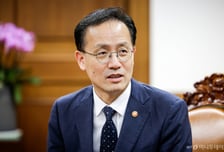 이형일 "재경부, 경제정책 총괄·조정 부처…관계부처 소통 강화"