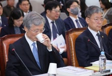 [속보]조희대 "靑 대법관 재제청 공문에 헌법적 근거 없어"