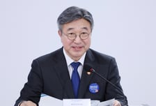 윤호중 장관 "AI로 재난 예측·선제 대응…지역 주도 균형성장"