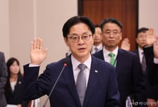 野, '호남 반도체' 공세...김정관 산업장관 "기업이 먼저 서남권 투자 제안"