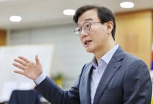 전재수 부산시장 "되돌릴 수 없는 해양수도 반드시 실현"