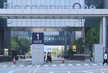 '노봉법'이 낳은 기현상…삼성바이오 노조 "삼성전자와 교섭하겠다"