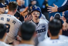 "마지막을 같이 하고 싶습니다" 간절한 박건우, 부상 안고 '7일 전격 등록'... DH-대타로 출전 계획 [잠실 현장]