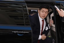 김재섭 자작극? 권오을 엄살?…정무위 국감 첫날, 與野 충돌
