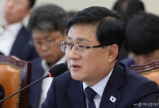 김성환 "호남반도체 앞당길 방법 있다" vs 野 "가뭄에 대책 없어"