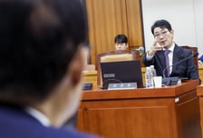 주진우 "'인사 논란' 김현지 실장 국감 증인 빠져…성역화"