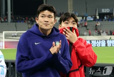 "겨우 30살, 또 아시아 정상급인데 벌써 은퇴?" 中도 놀란 韓 대표팀 은퇴설... 김민재·황인범·황희찬 향해 "한창 뛸 나이"