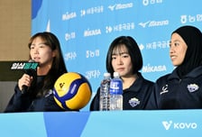 양효진 떠난 현대건설 "그냥 계속 간다!", 신생팀 SOOP "겸손함으로 반란"... 7개 구단 간판들 양보 없는 선전포고 [미디어데이 현장]