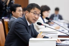 AI교육 확대한다더니…정보교사 없는 중학교 163곳