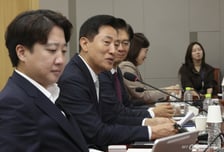 오세훈 "한동훈·이준석 함께하면 전력 몇배…보수통합 반드시 필요"