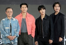 '메이드 인 코리아' 시즌3 나온다…우민호 감독 "배경은 1990년대"