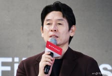 설경구, 베니스서 눈물 펑펑…"조인성도 같이 울어 덜 창피했다"