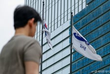 삼성전자 역대급 실적에도..."외국인 돌아올까" 불안한 개미들