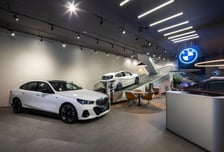 BMW 잠실 전시장, '고객 친화 공간'으로 새 단장 오픈