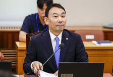 이성윤 "'친윤' 검사는 하나회" 지적…이진수 "그런 분들 이제 없어"