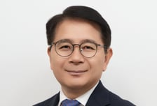 국경 지키던 수의사, 외교의 문 열다…최정록 주말레이시아 대사 임명