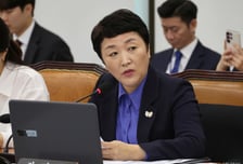 의사과학자 연구비·경력단절 위기…복지부 "기획처·국방부와 협의"