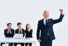 경총 "일률적 정년연장보다 재고용…日처럼 기업 선택권 보장해야"